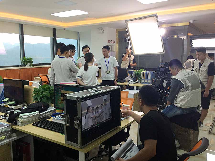 綠奧環(huán)境企業(yè)專題片拍攝現(xiàn)場(chǎng)